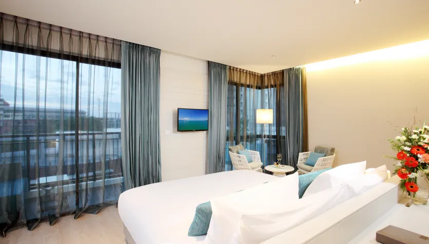 Centara Life Premium Centara Life Premium