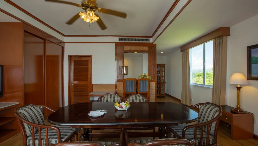 Executive Suite Executive Suite