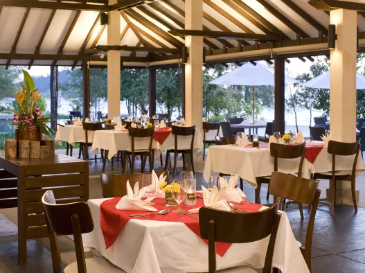 Eat & Drink at Centara Chaan Talay Resort & Villas Trat