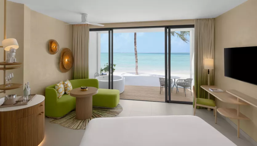 Mirage Beachfront Room with Jacuzzi
