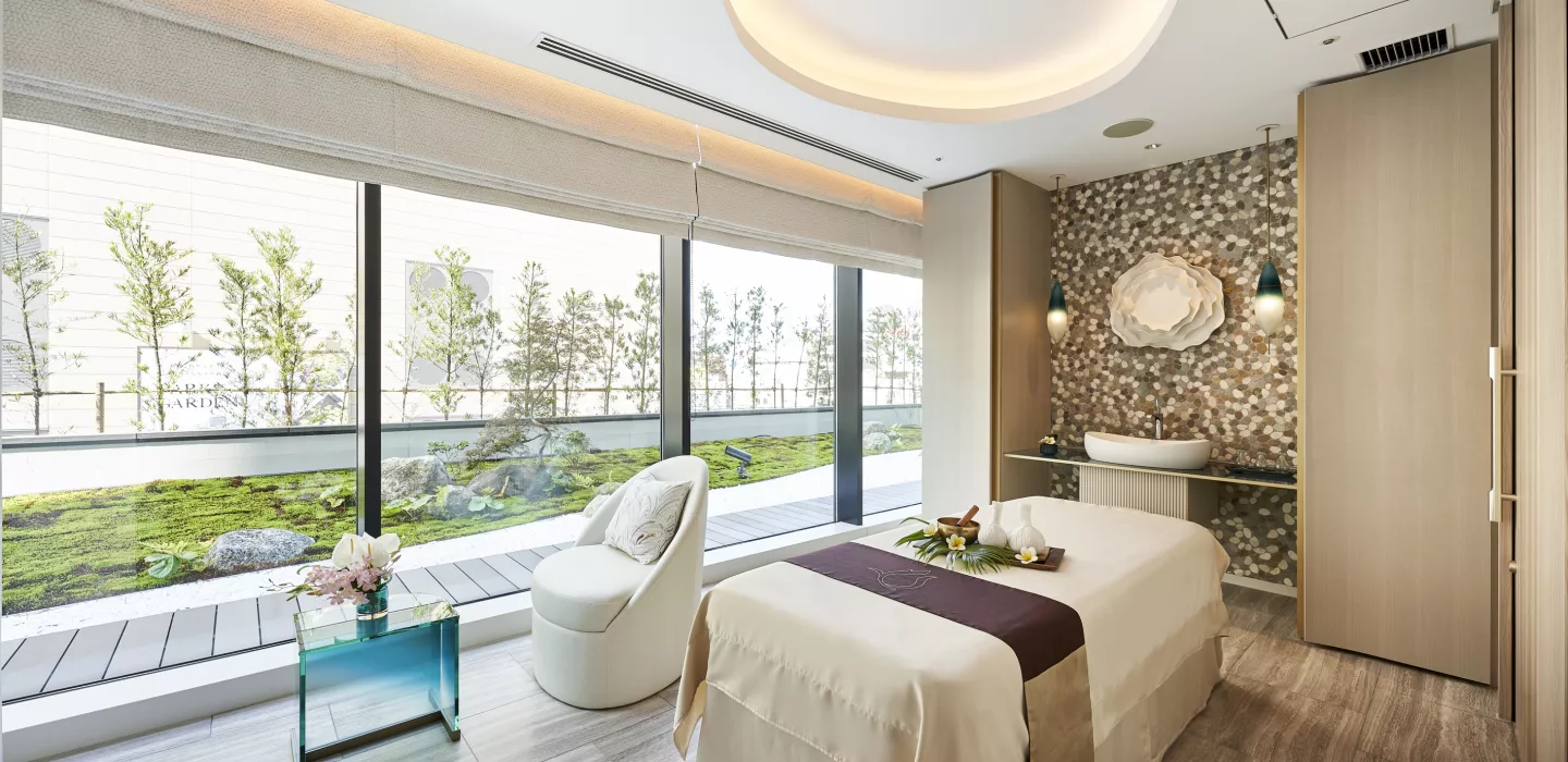 Club Lounge Special Discounts