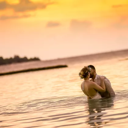 Beach wedding photo at Centara Grand Mirage Beach Resort Pattaya