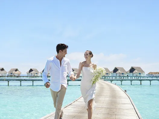 Wedding lifestyle at Centara Grand Maldives