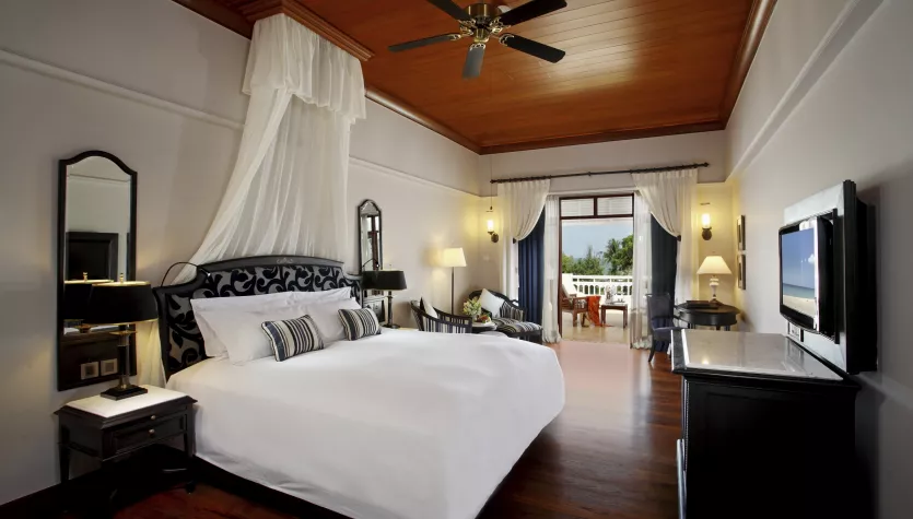 Premium Deluxe Club Room at Centara Grand Beach Resort & Villas Hua Hin Premium Deluxe Club Room at Centara Grand Beach Resort & Villas Hua Hin