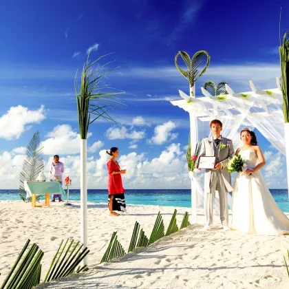 Sandbank Wedding/Renewal of Vows Ceremony